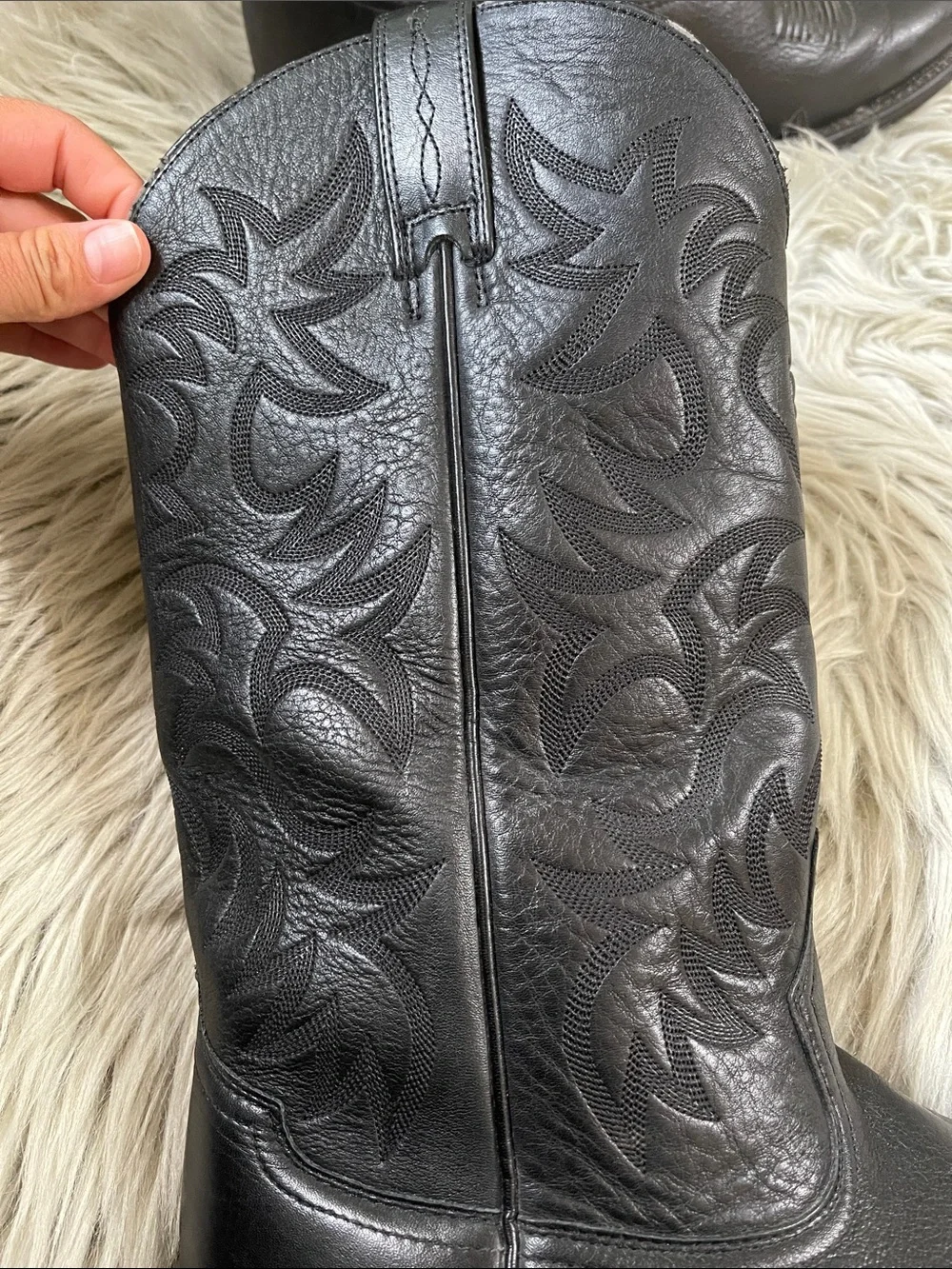 Ariat Black Embroidered Leather Western Lace-Up Boots